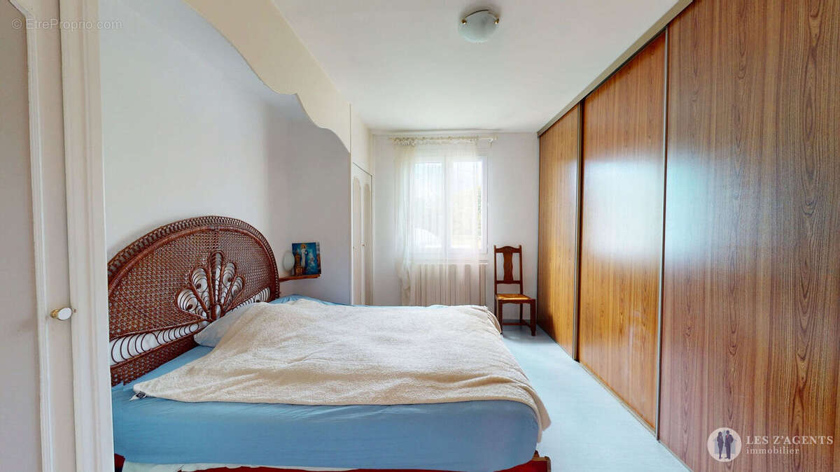 Appartement de 125 m² au 1er étage d'une maison avec terrain constructible d'environ 1 000 m² ? Saint-Martin-d'Hères - photo 6