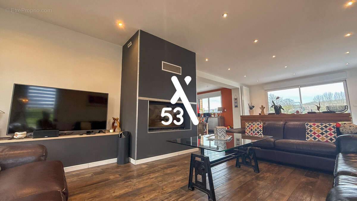 Maison à BAYENGHEM-LES-SENINGHEM