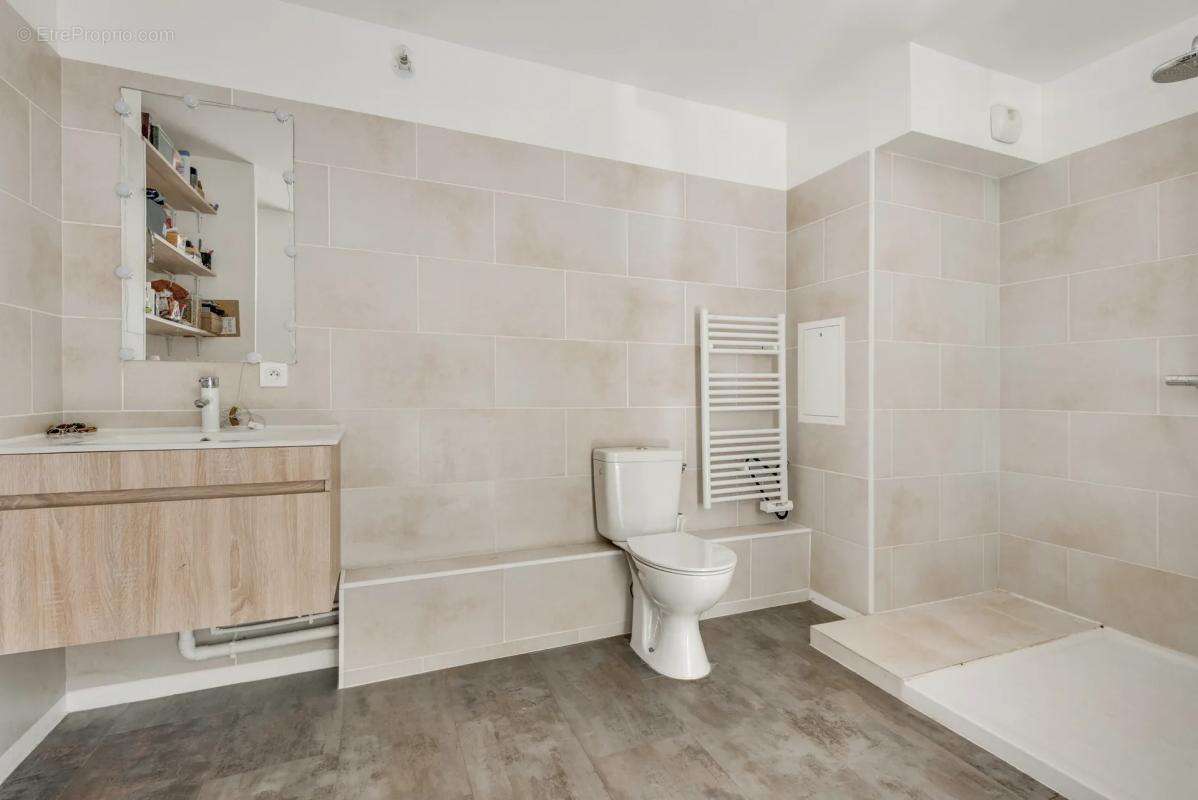 Appartement à STAINS