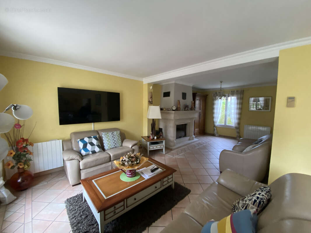 Maison à ATTAINVILLE