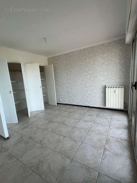 Appartement à SIX-FOURS-LES-PLAGES