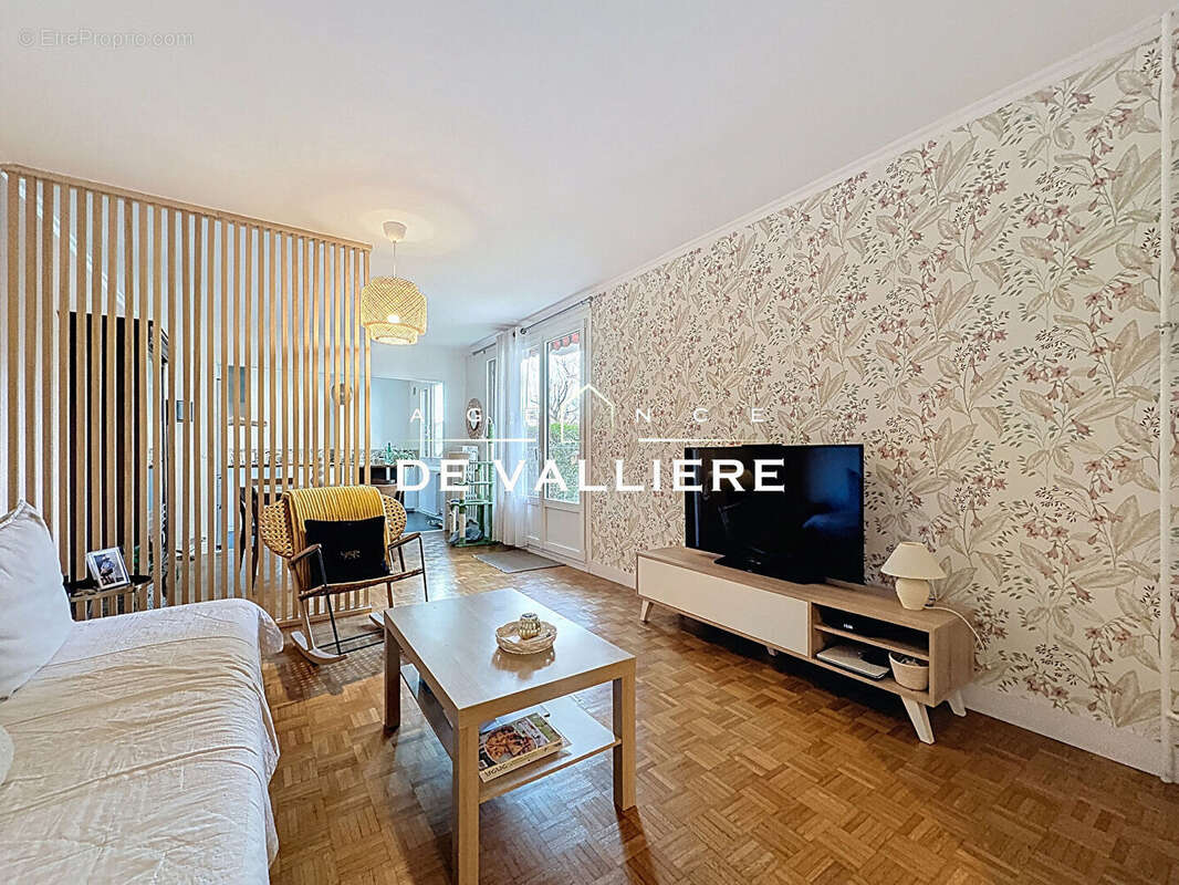 Appartement à NANTERRE
