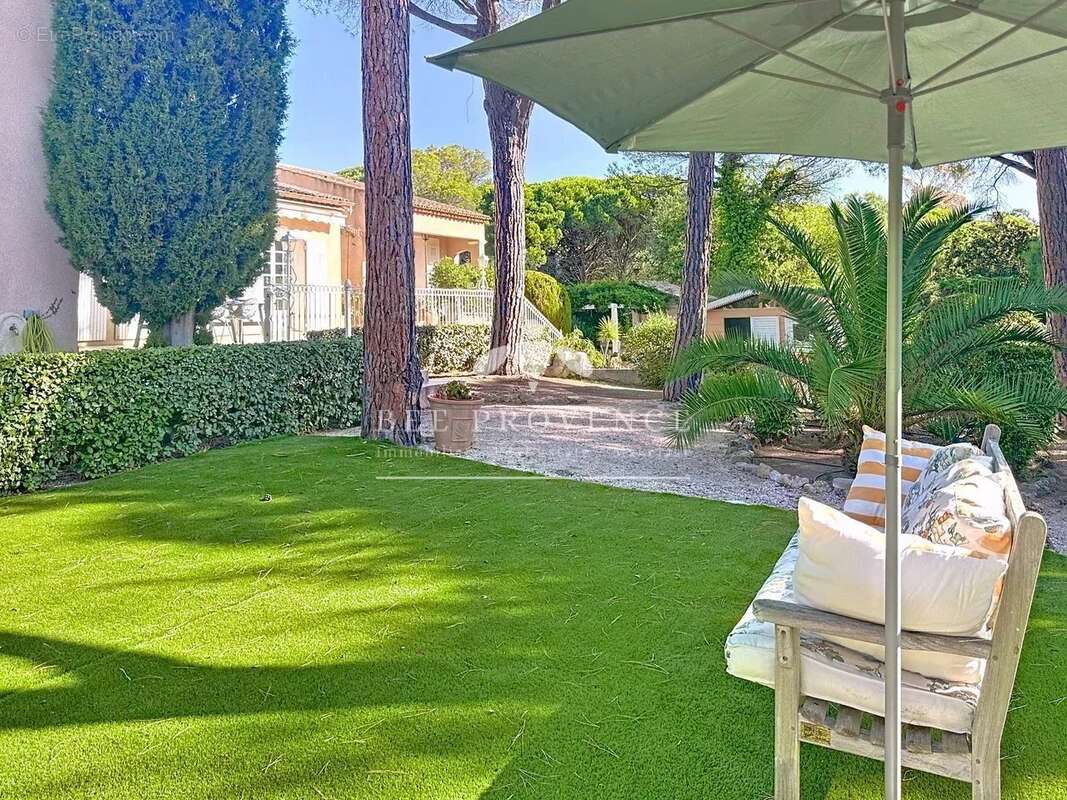 Maison à SAINT-RAPHAEL