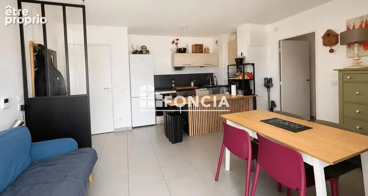 Appartement T3 avec grand balcon couvert et parking – Villefranche-sur-Saône - photo 2