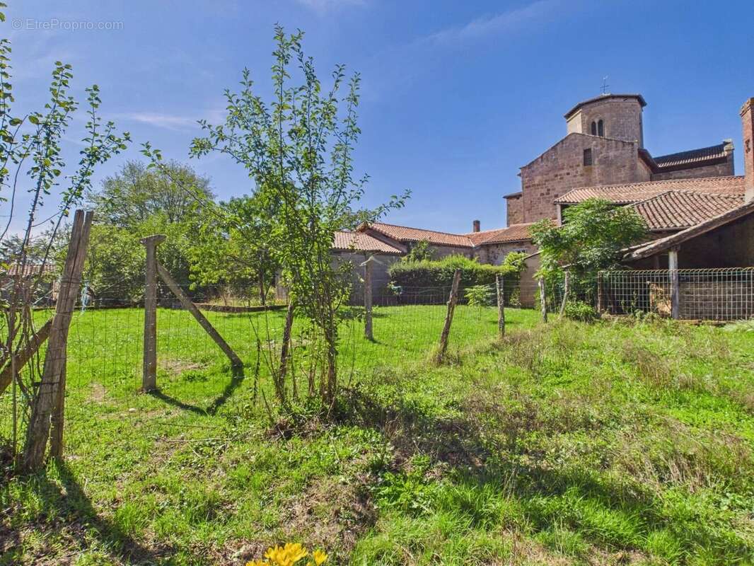 Maison à ROCHECHOUART