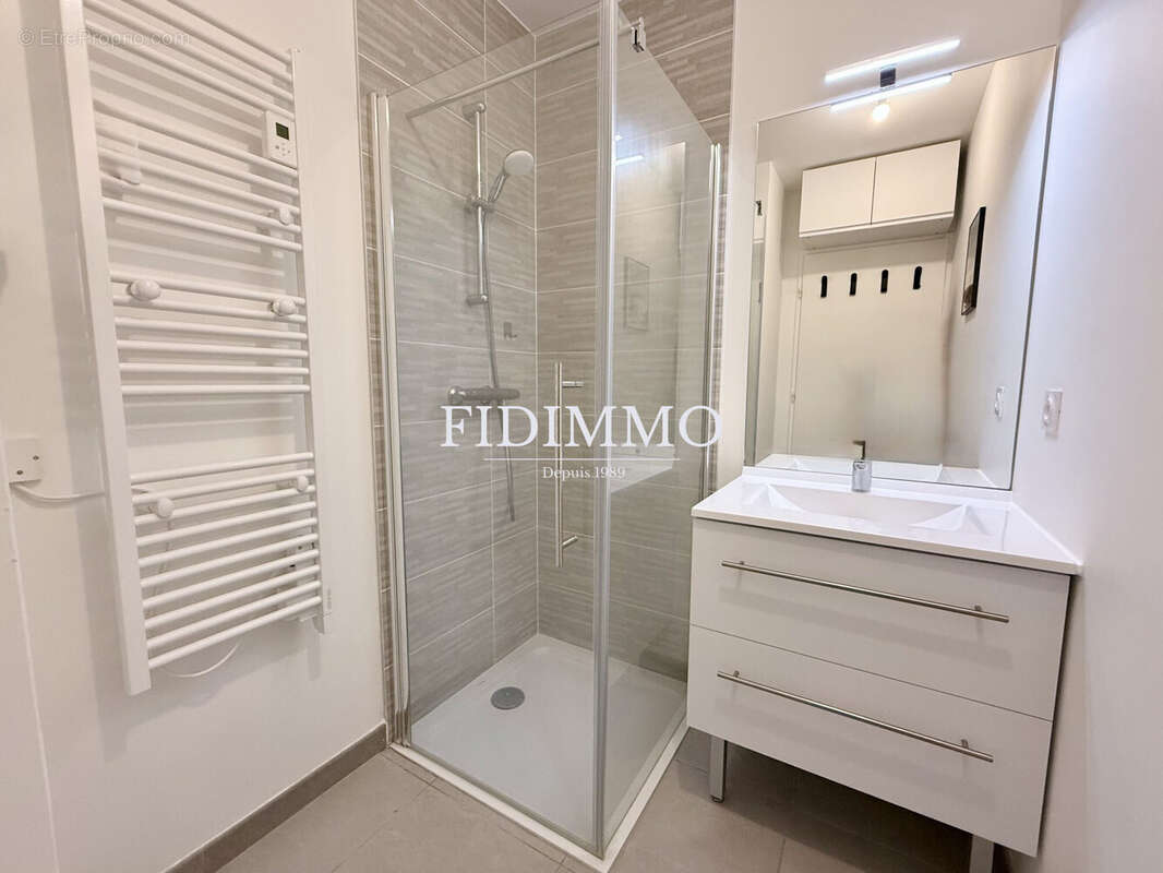 Appartement à CHENNEVIERES-SUR-MARNE