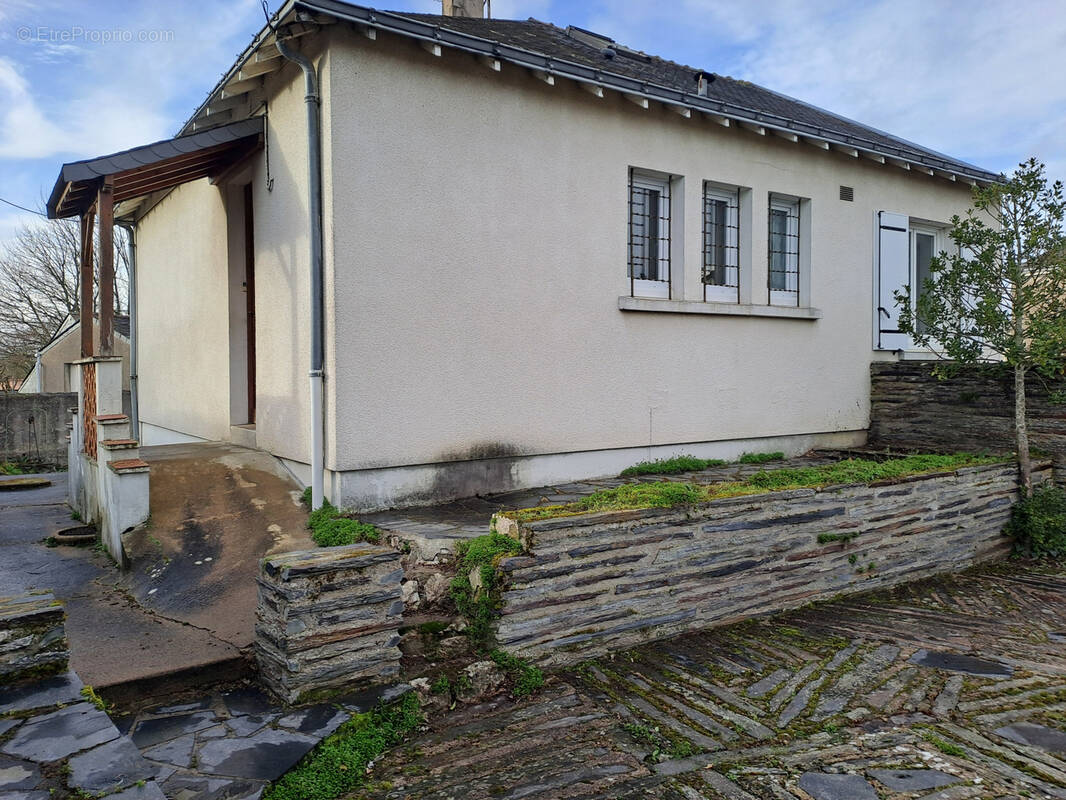 Maison à LA POMMERAYE