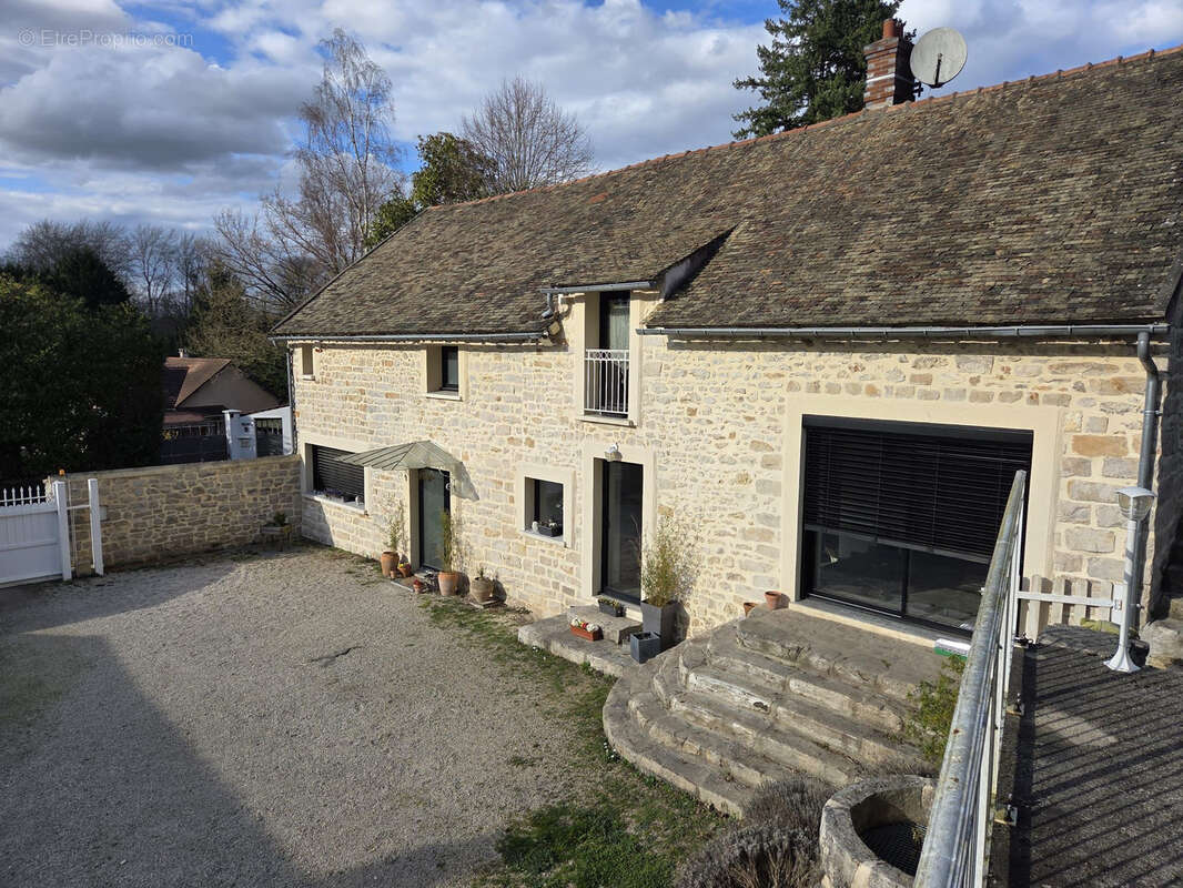 Maison à MILLY-LA-FORET