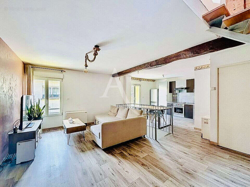 Appartement à NANTEUIL-LES-MEAUX