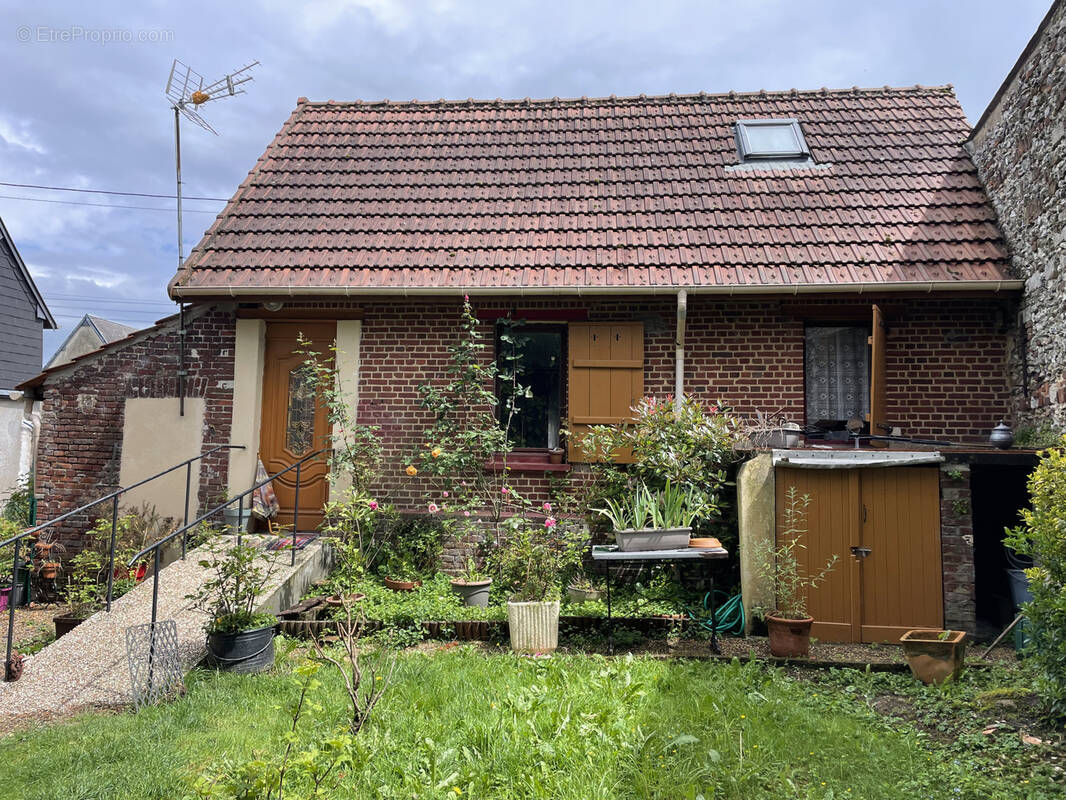 Maison à SAINTE-GENEVIEVE