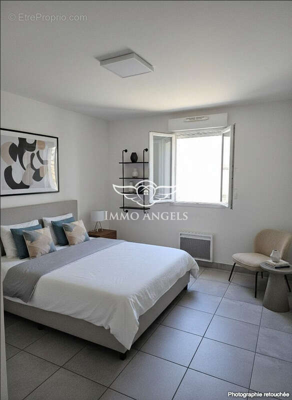 Appartement à MEZE