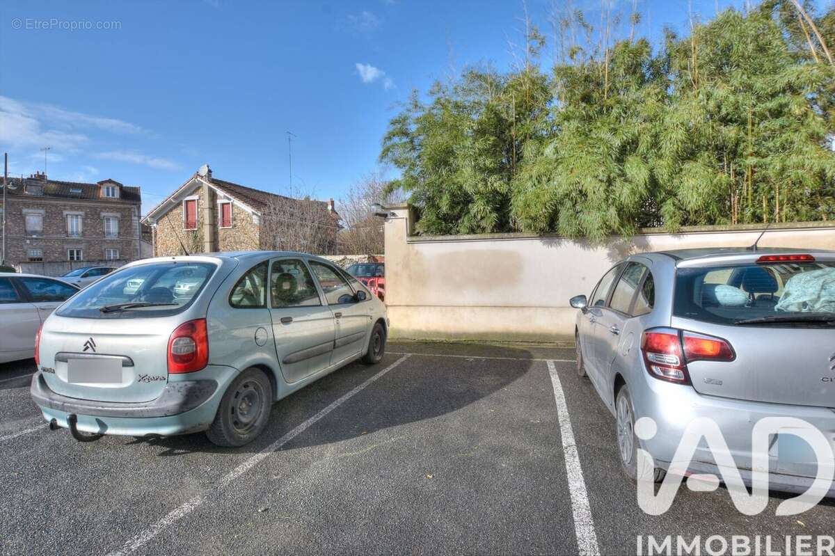 Photo 5 - Appartement à CORBEIL-ESSONNES