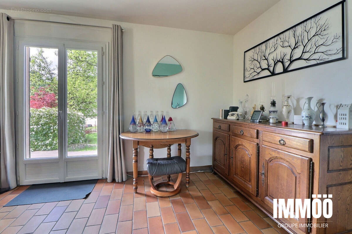 Maison à SAINT-PIERRE-DE-VARENGEVILLE