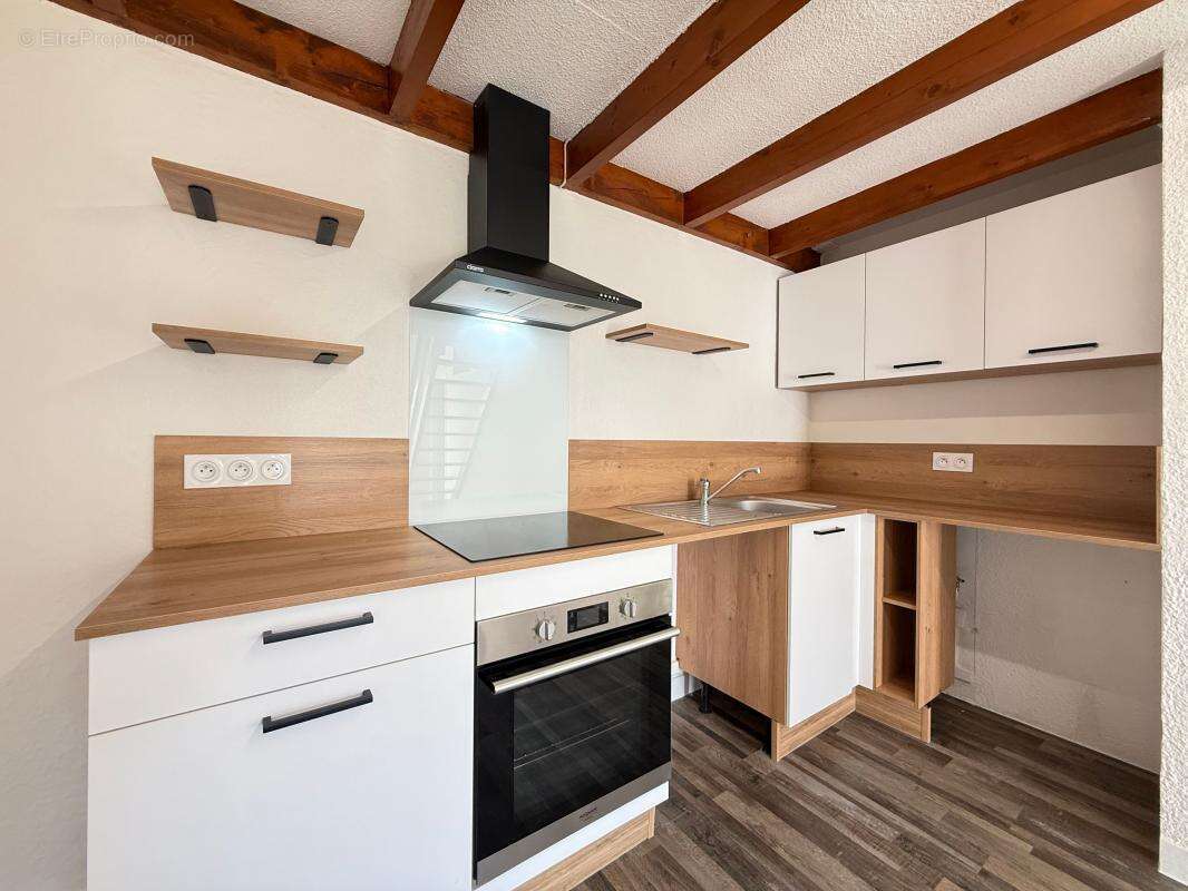 Maison à VAUX-SUR-MER