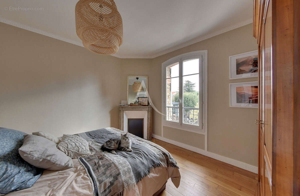 Maison à NOGENT-SUR-MARNE