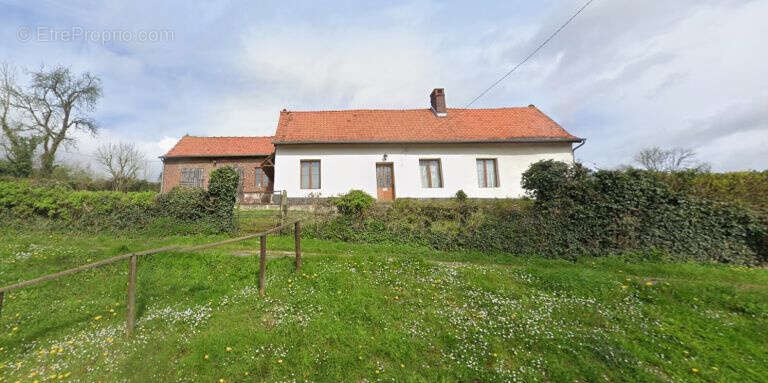 Maison à LEBIEZ
