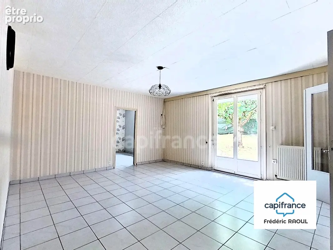 Maison de plain-pied, fonctionnelle, 5 chambres - photo 2