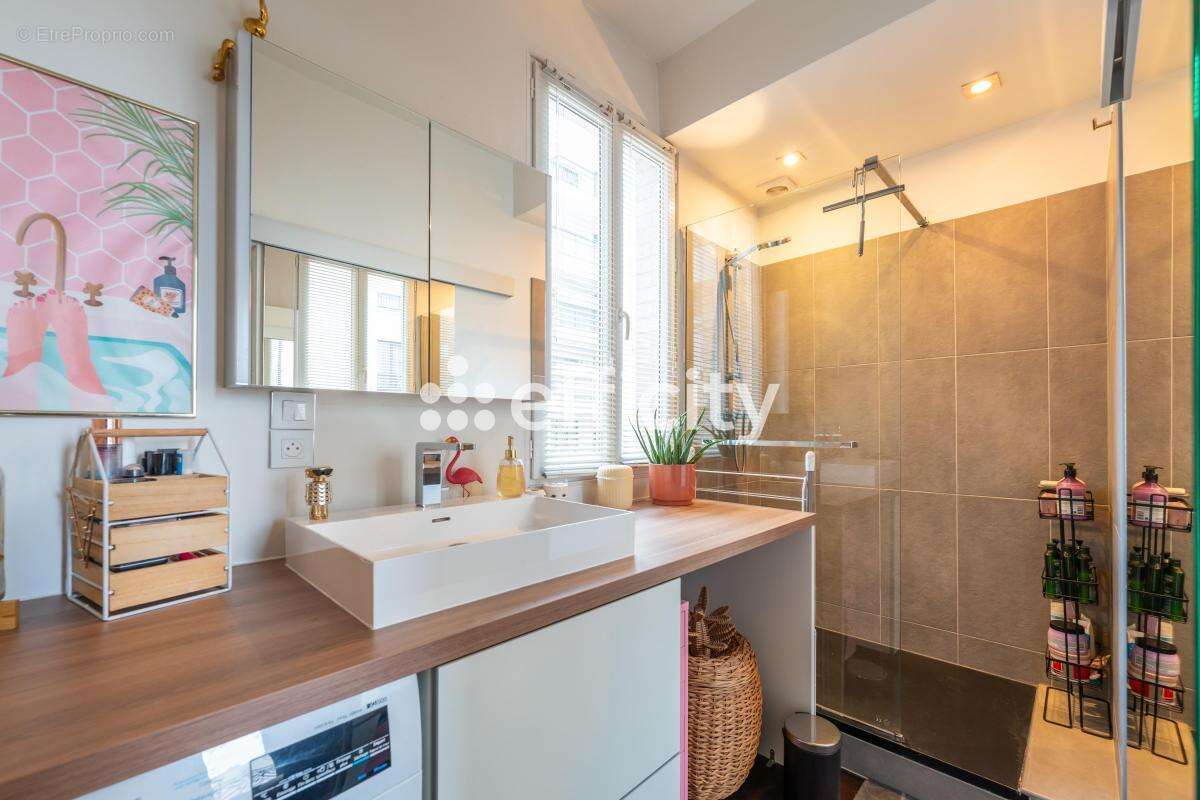 Appartement à SURESNES