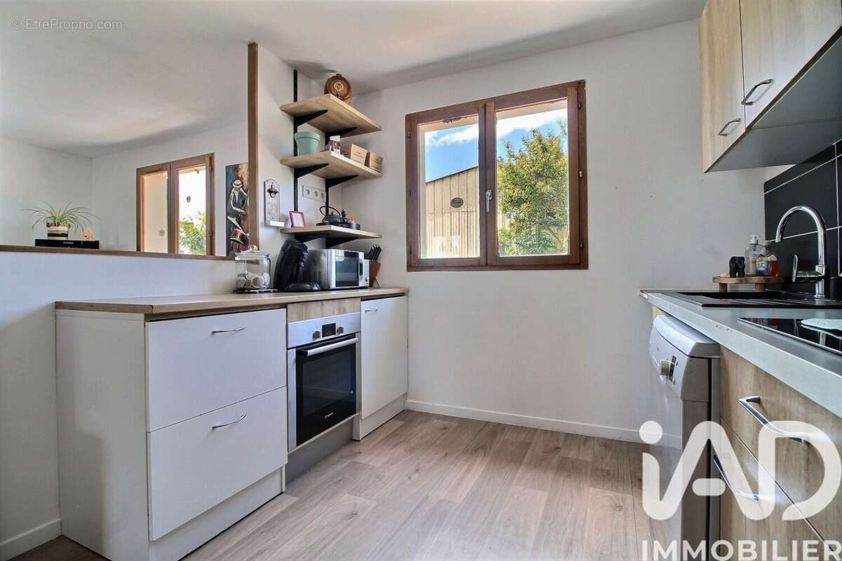 Maison 90 m² à Soignolles-En-Brie  - photo 6