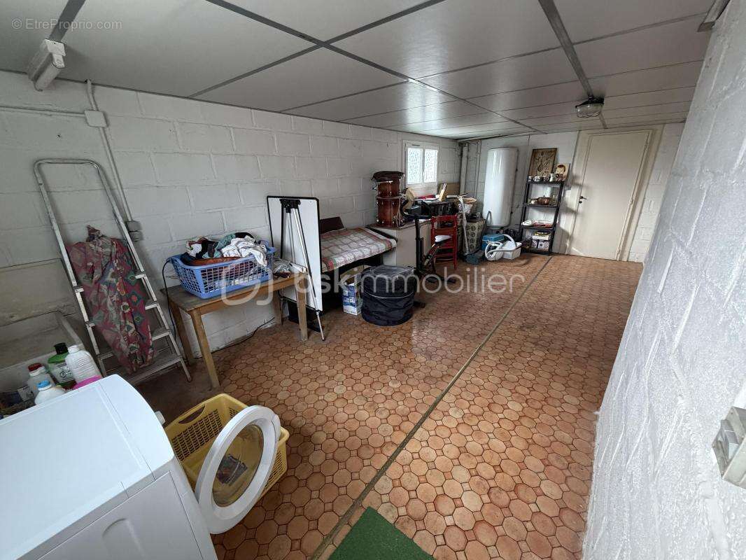 Maison à FAY-AUX-LOGES