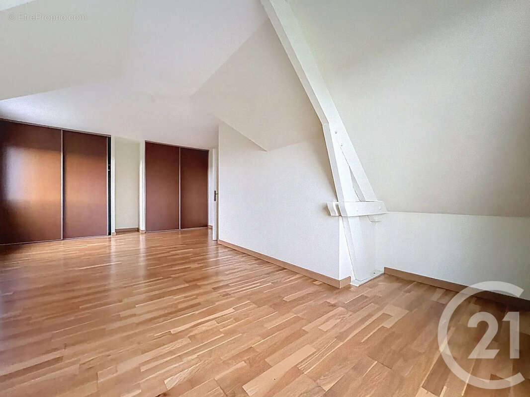 Maison à VILLECHETIF