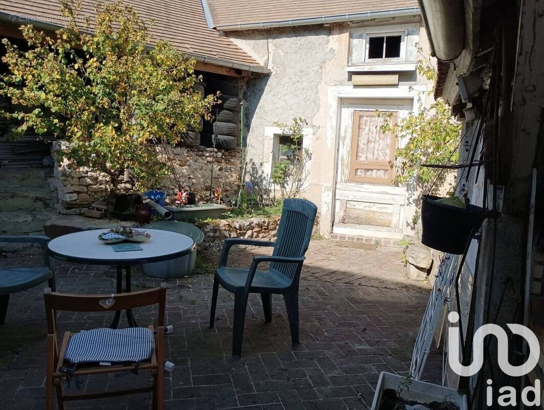 Photo 1 - Maison à MAULETTE