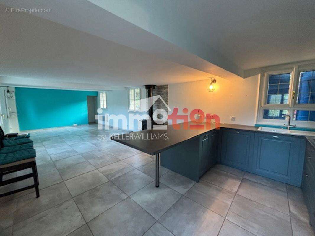 Maison à SEPT-MEULES