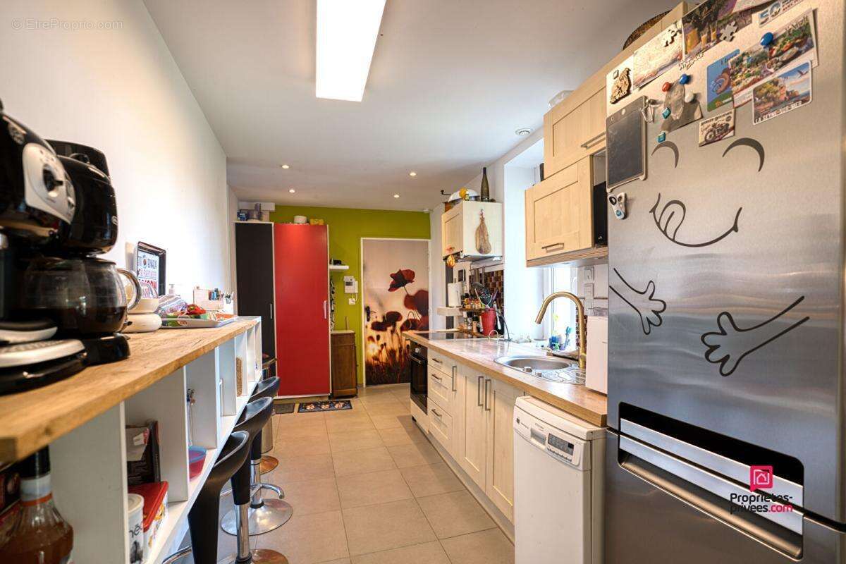 Appartement à SIMANDRES