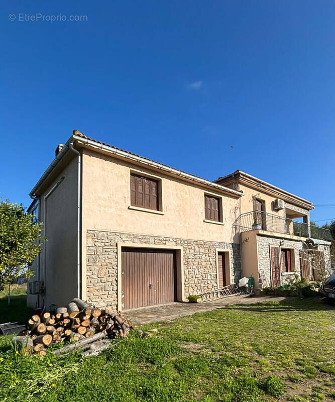 Maison à SAN-GIULIANO