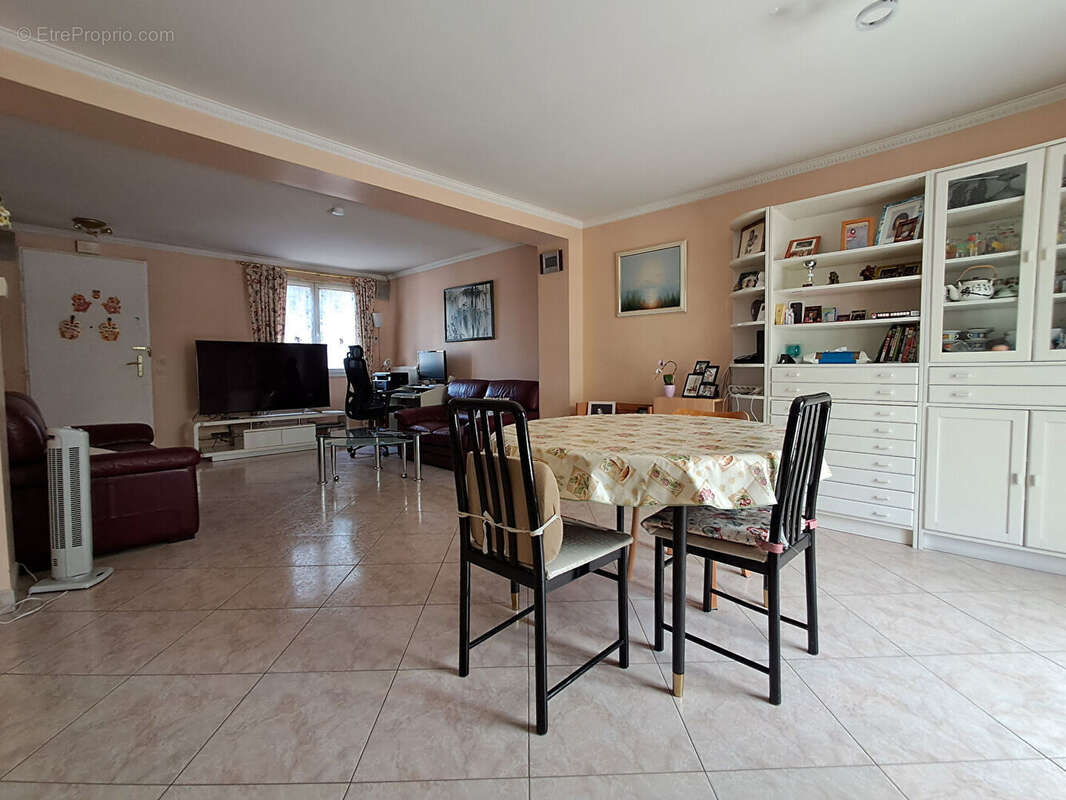 Maison 93m² à sevran - photo 6