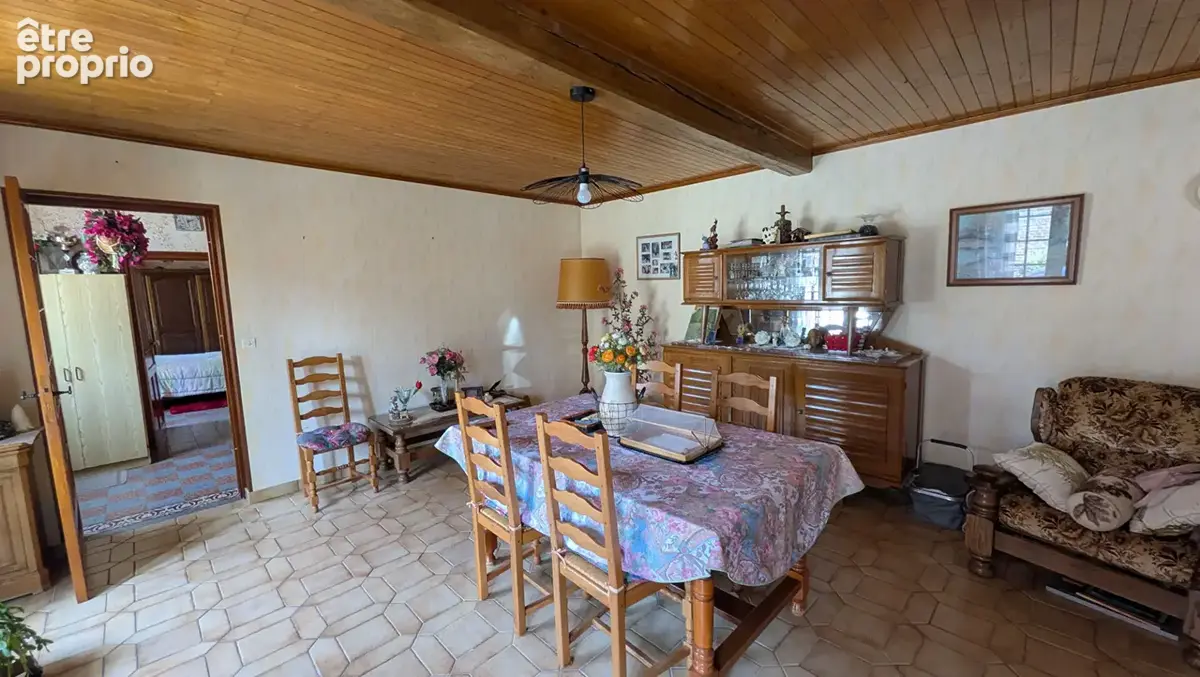 Maison Mennevret 4 pièce(s) 85 m2 - photo 2