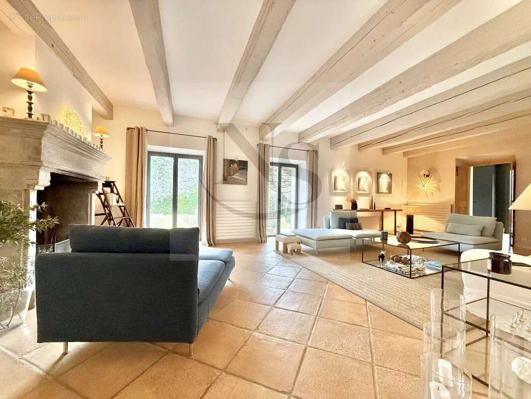 Maison à AIX-EN-PROVENCE