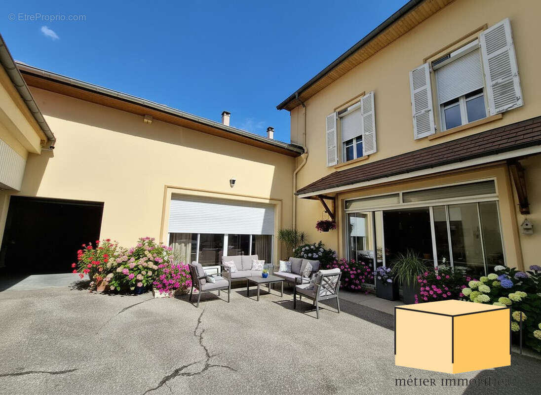 Maison à BELLEY