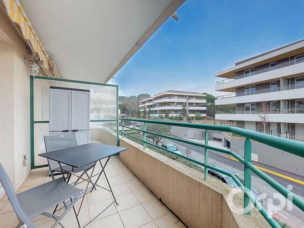 Appartement à VILLENEUVE-LOUBET