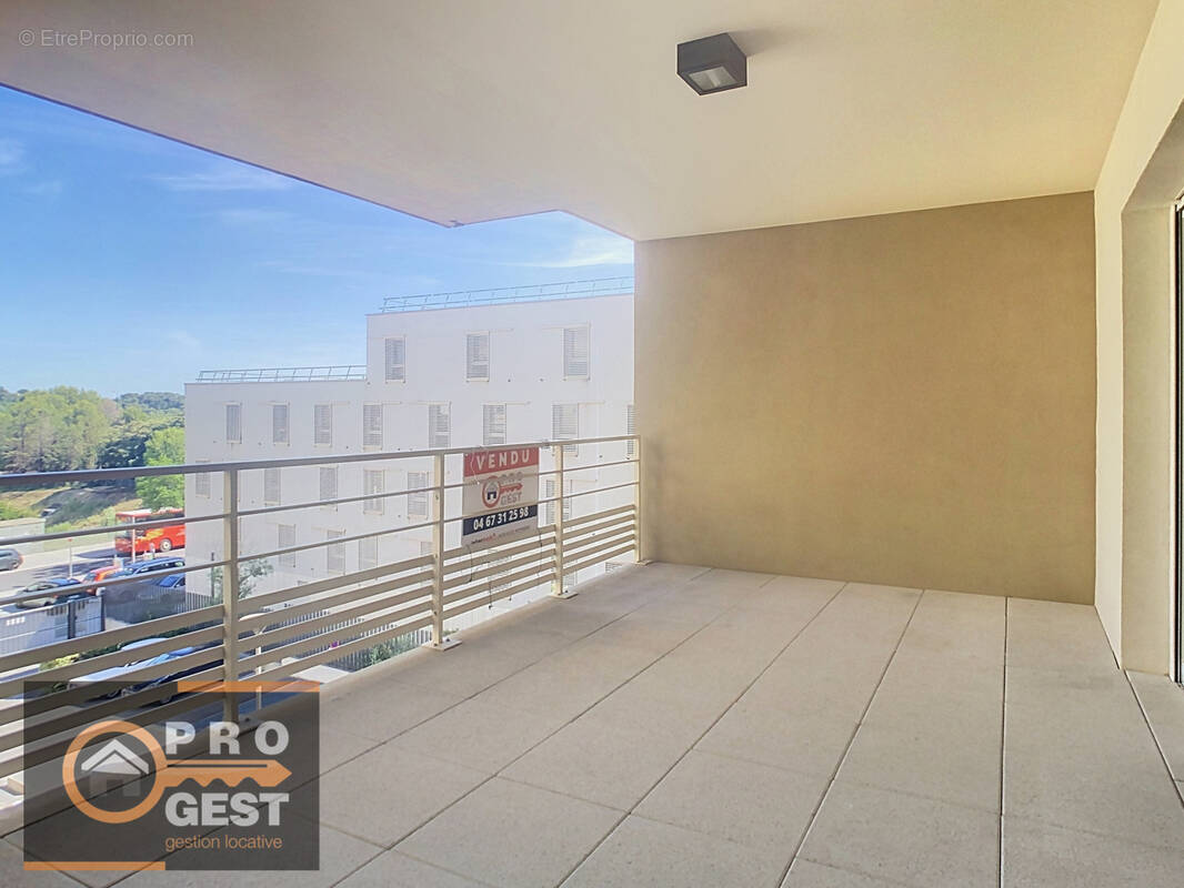 Appartement à JUVIGNAC