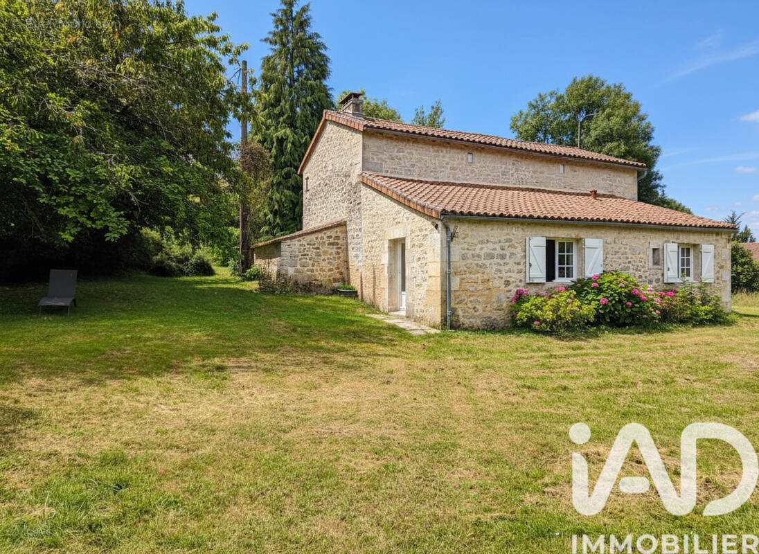 Photo 1 - Maison à SERS