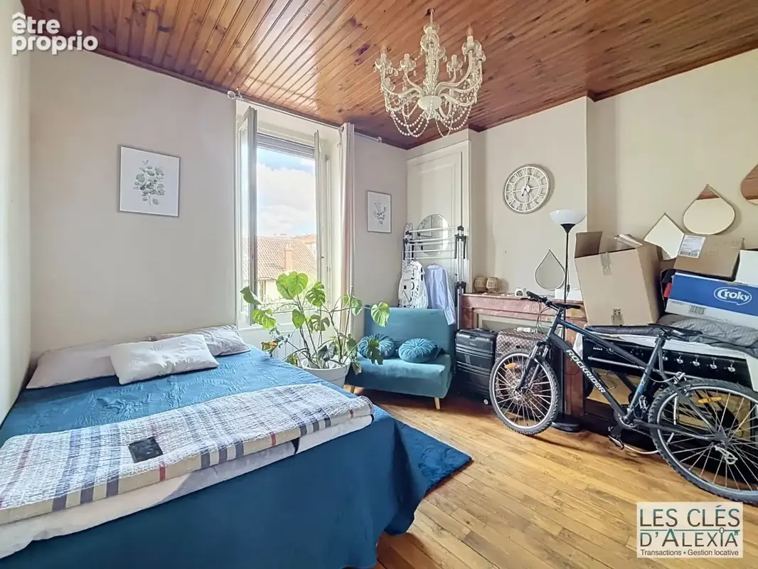 Villeurbanne – t3  de 62,36 m² - traversant avec vue dégagée - photo 8