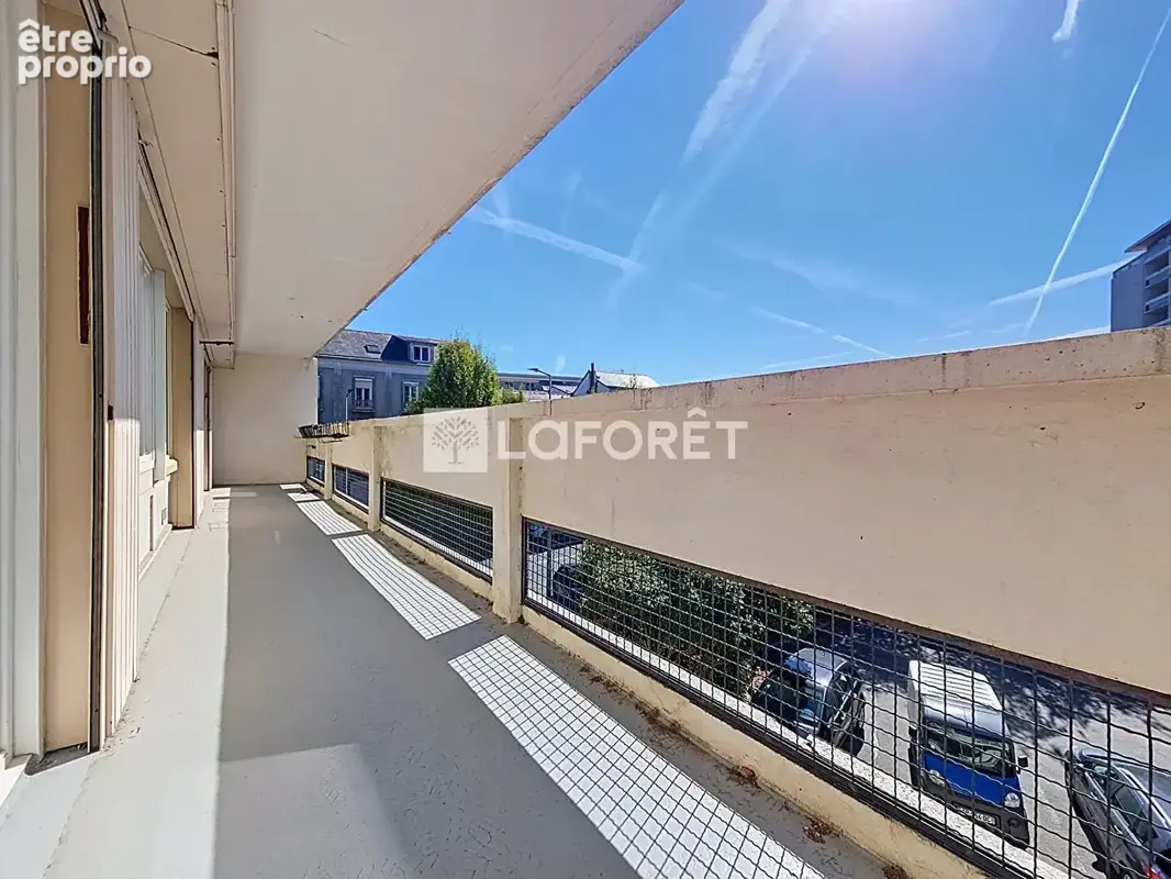 Appartement lumineux 3 pièces avec grand balcon - photo 4