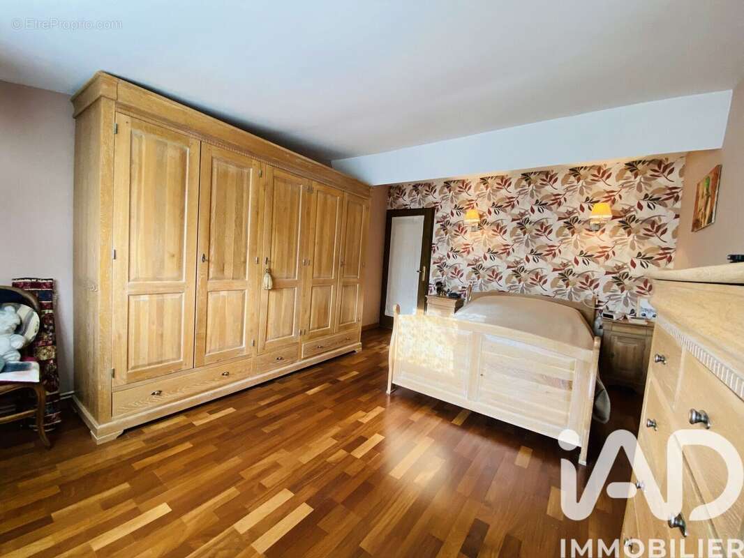 Maison 193 m² à Haudrecy  - photo 5
