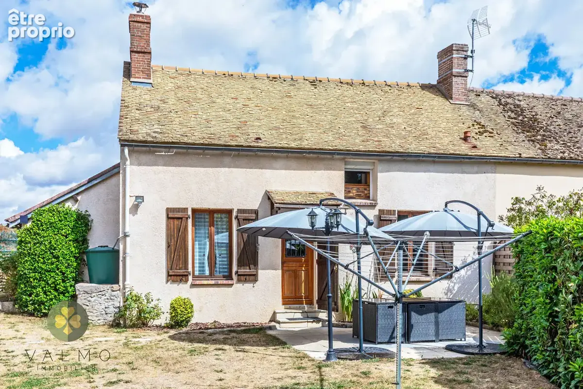Maison à BAZAINVILLE
