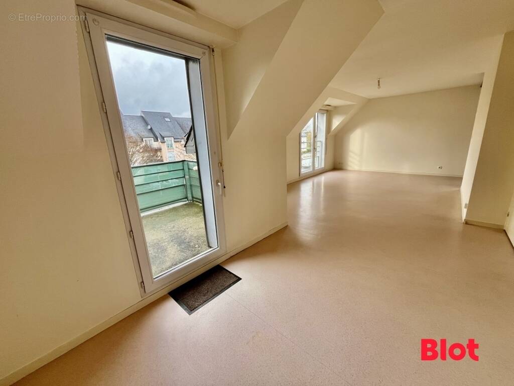 Appartement à NOYAL-CHATILLON-SUR-SEICHE