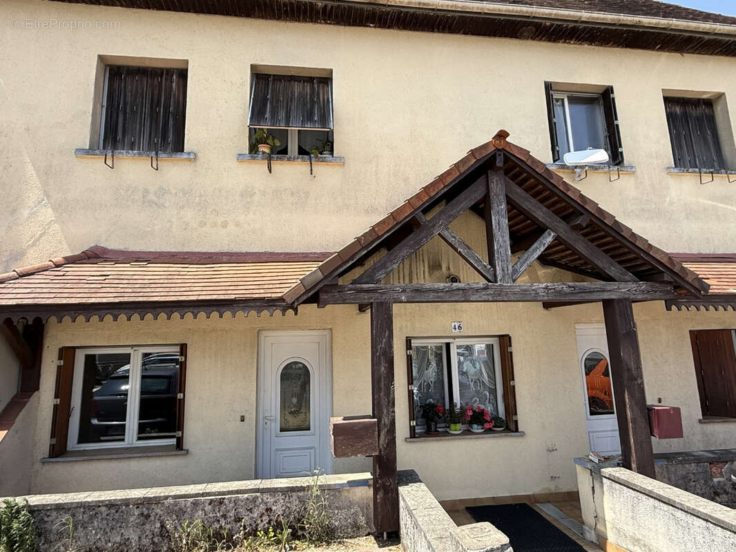 Appartement à ARNAC-POMPADOUR