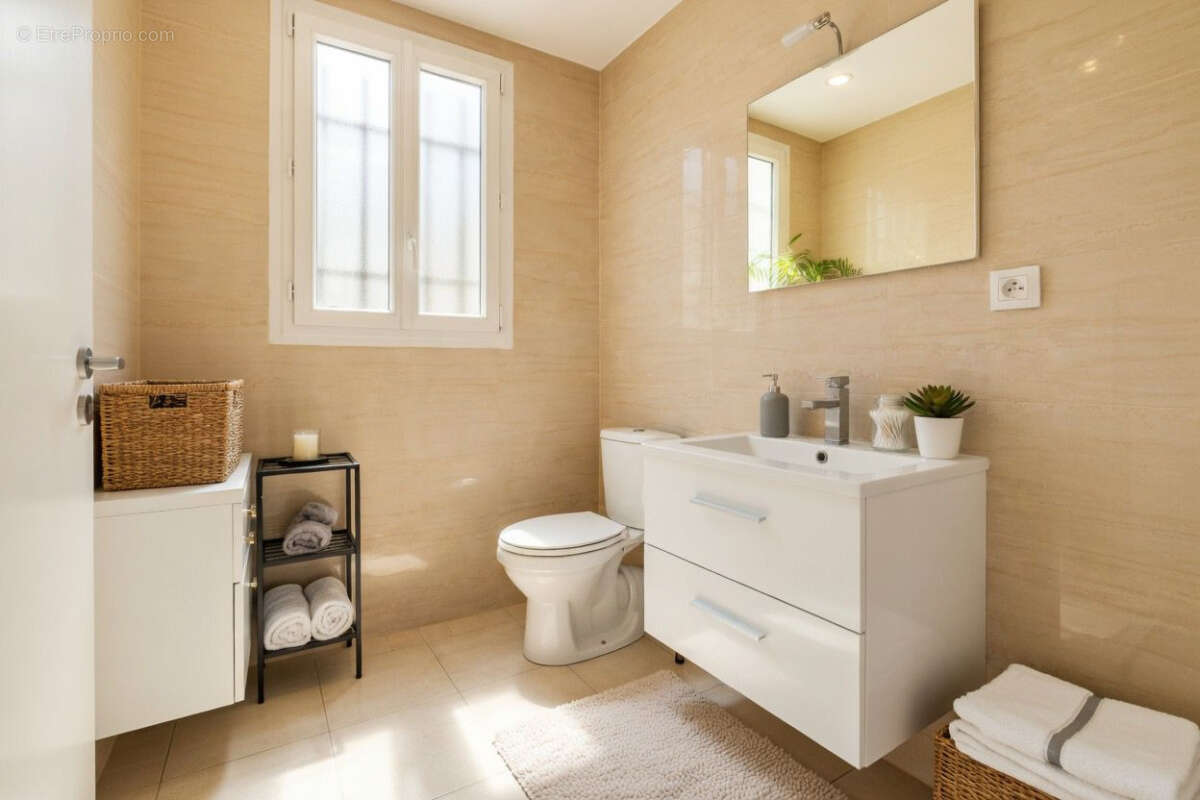 Grand studio de 37 m2 au coeur du 17e arrondissement - photo 2