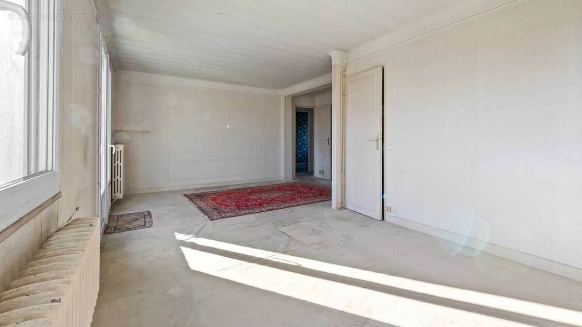 Appartement à GARCHES