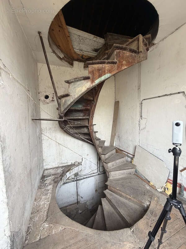 Maison à CHATENAY-SUR-SEINE