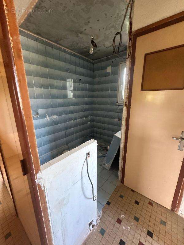 Grenay – Maison à fort potentiel de 140 m² avec terrain constructible - photo 5