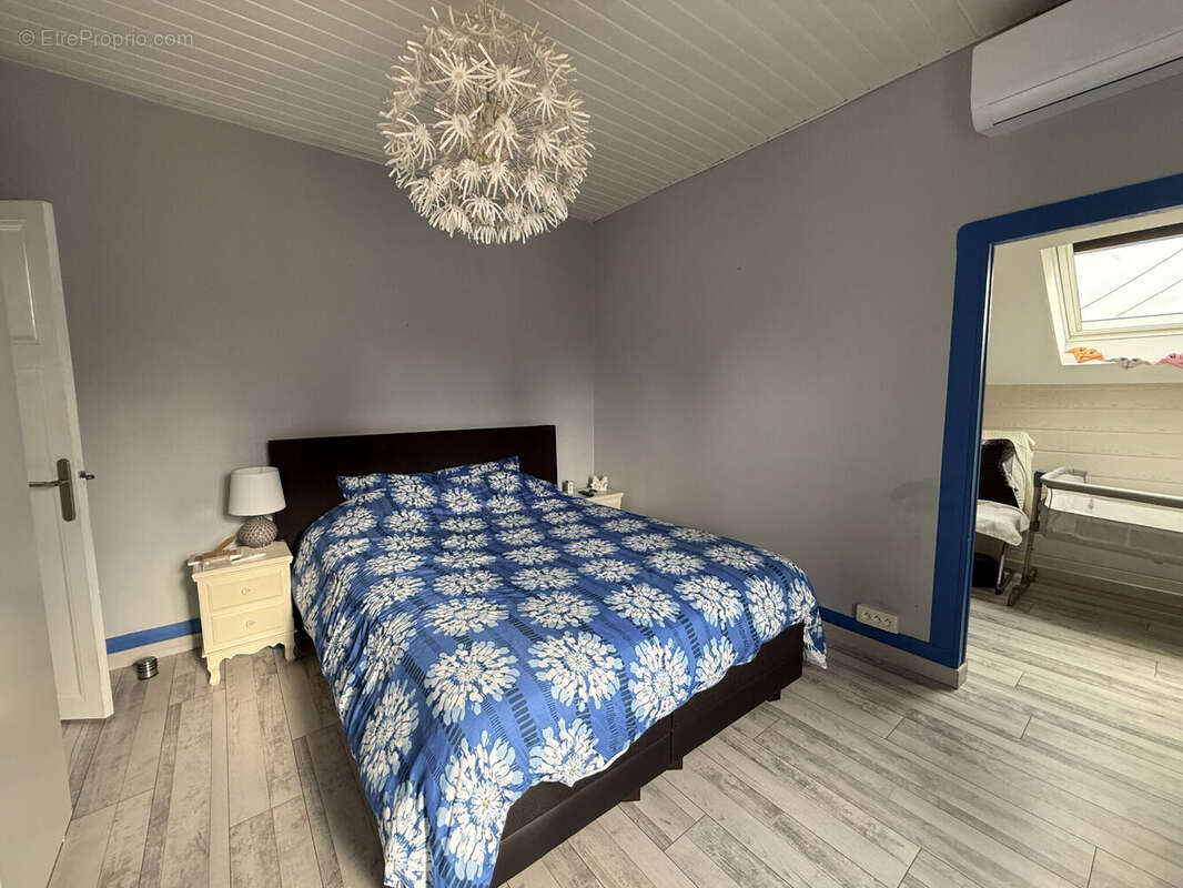 Photo 8 - Maison à MONTCEAU-LES-MINES