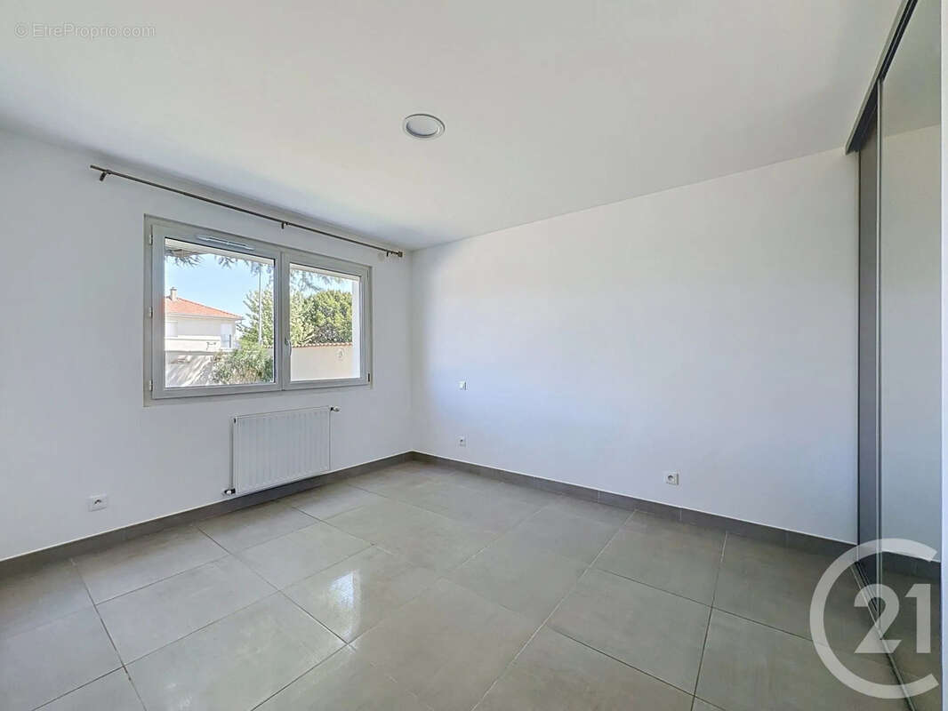 Maison 130 m² à Mions  - photo 10