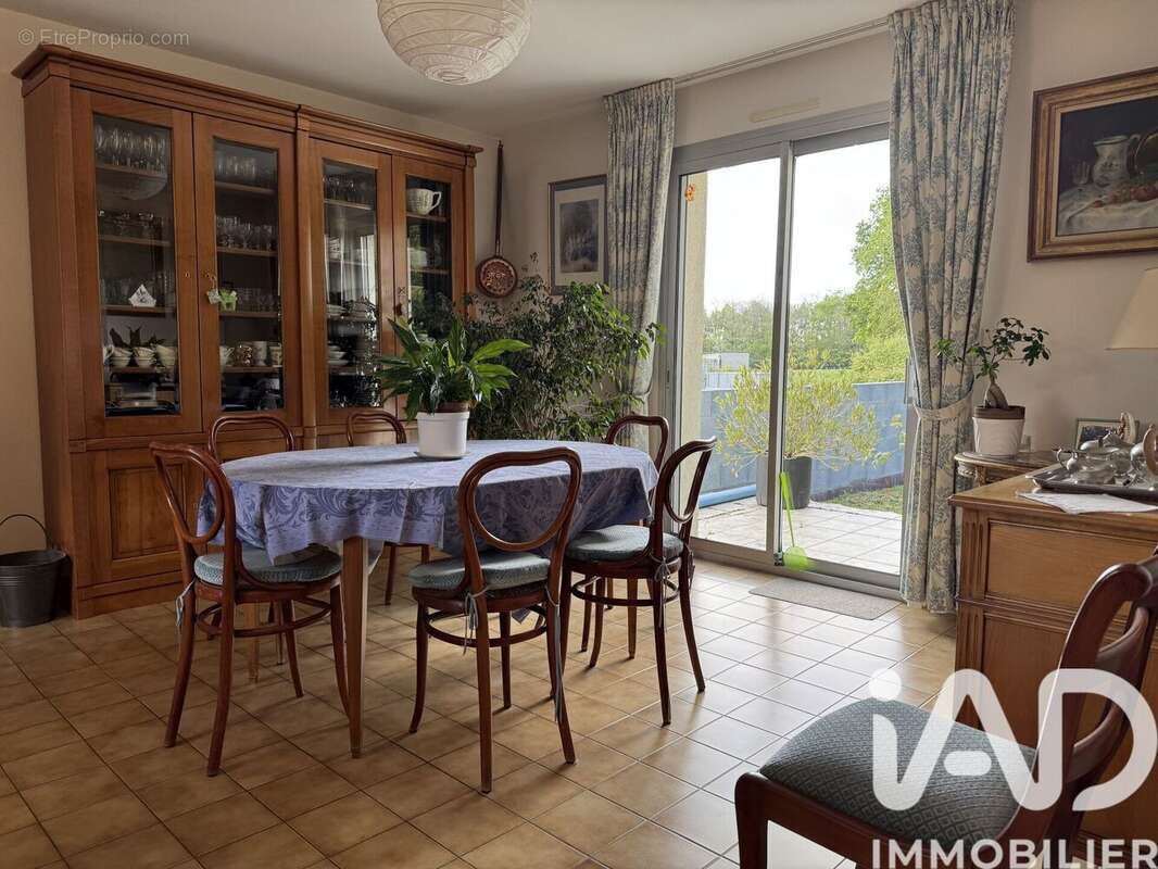 Photo 4 - Maison à LA CHAPELLE-SUR-ERDRE
