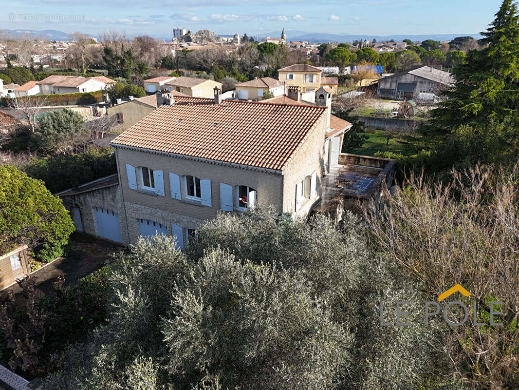 Maison à PIERRELATTE